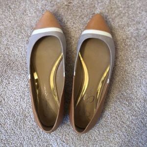 Jessica Simpson flats